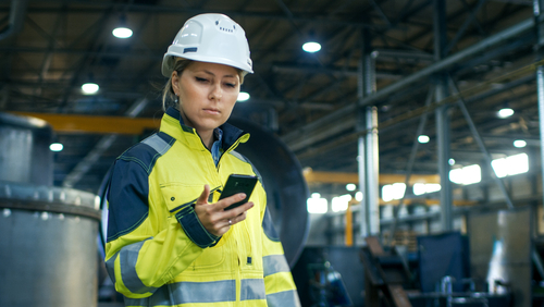 Is social media the new way to plug the gender skills gap?